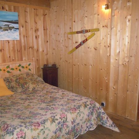 Vila Gite Le Francillon Les Estables Pokoj fotografie