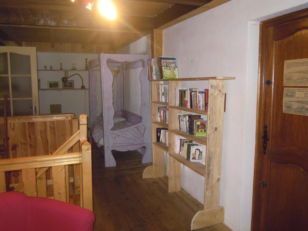 Vila Gite Le Francillon Les Estables Exteriér fotografie