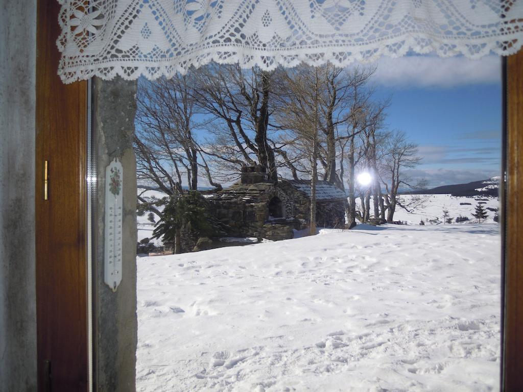 Vila Gite Le Francillon Les Estables Exteriér fotografie